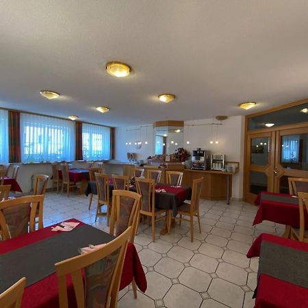 Hotel-Restaurant Zum Loewen Jestetten Exteriör bild