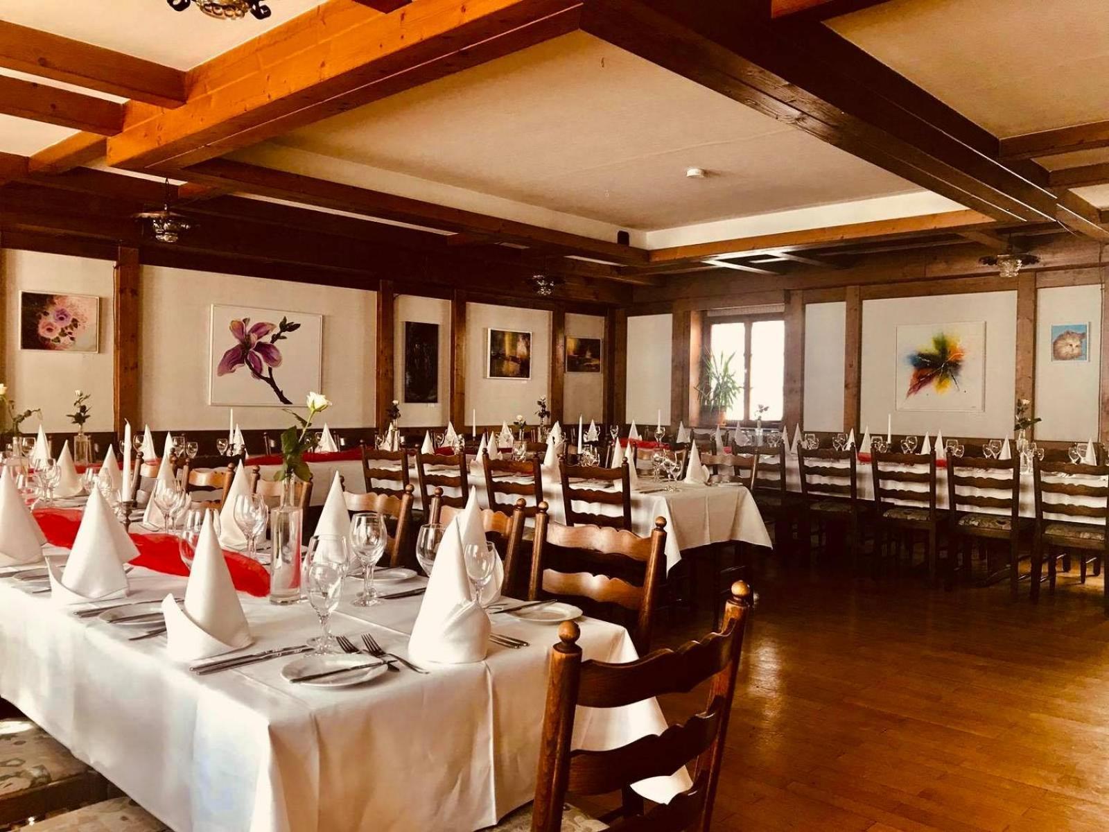 Hotel-Restaurant Zum Loewen Jestetten Exteriör bild